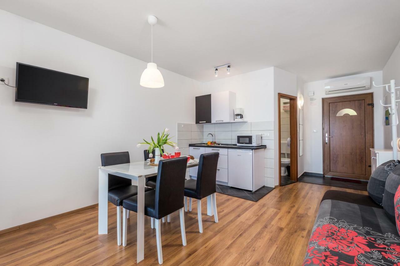Apartments Davor Mošćenička Draga Zewnętrze zdjęcie